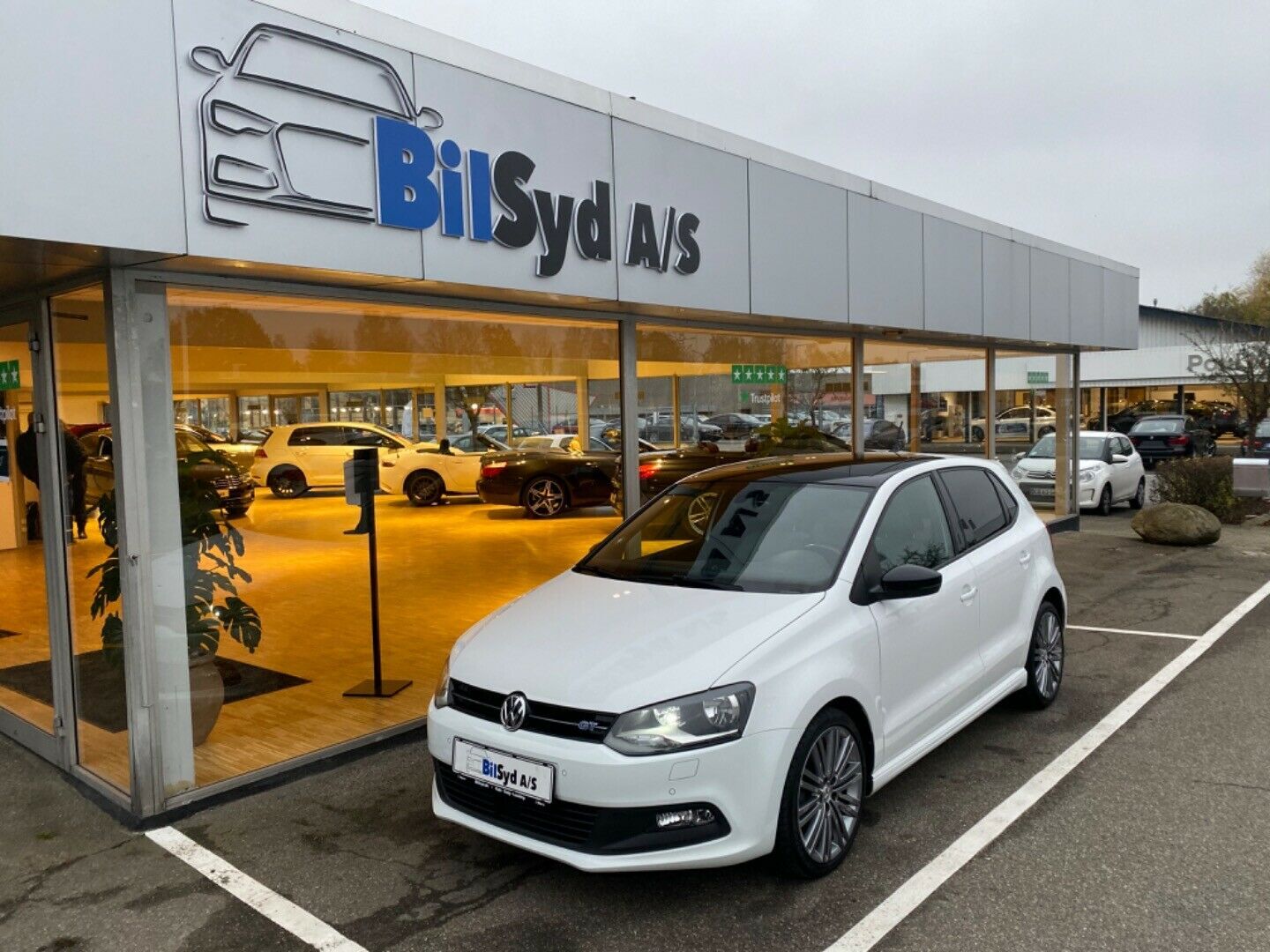 Hvid VW Polo fra 2015