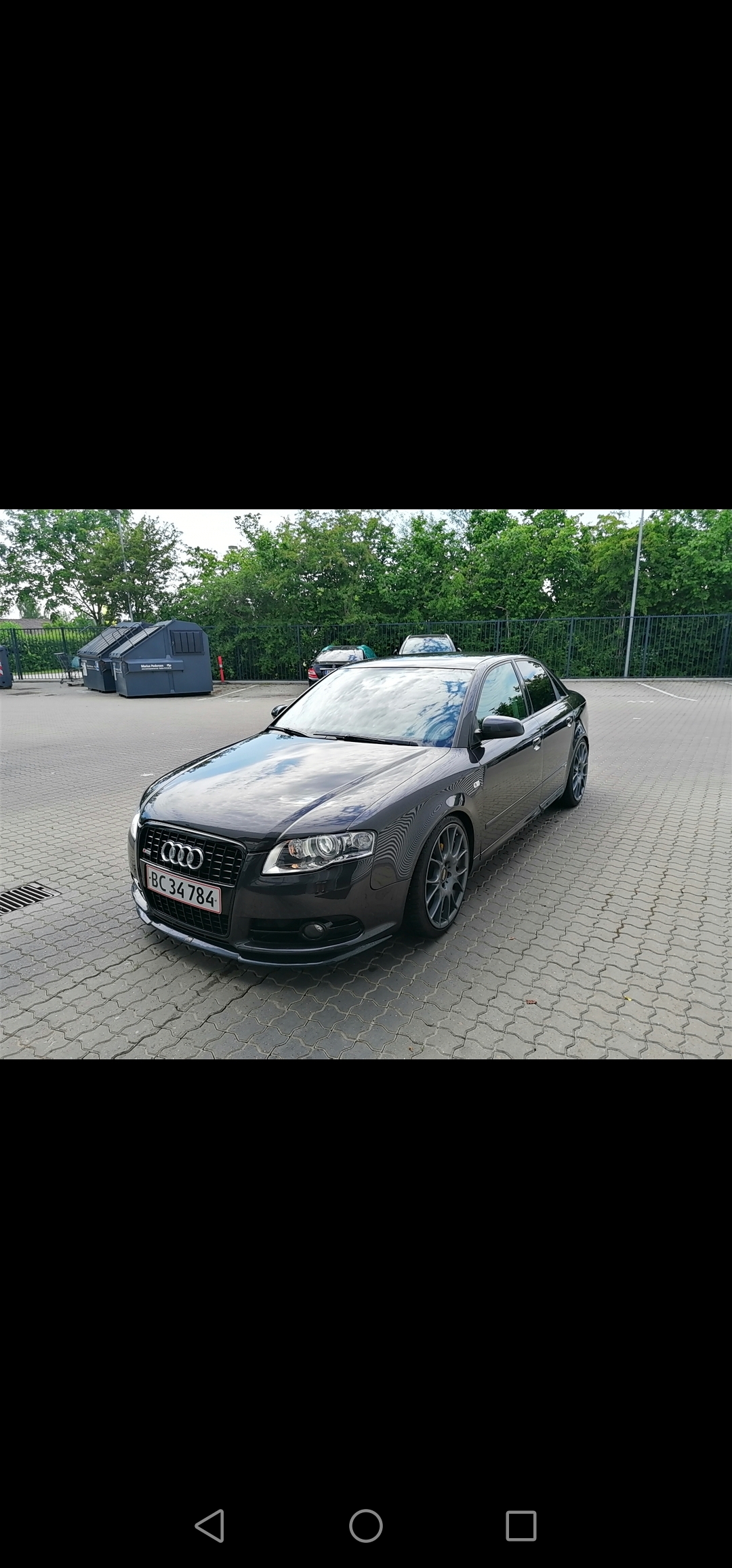 Grå Audi A4 fra 2007