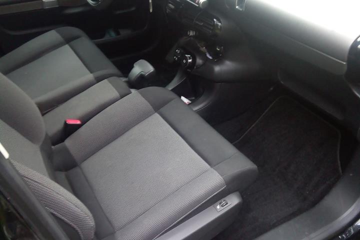 Sort Citroën C4 Cactus fra 2016