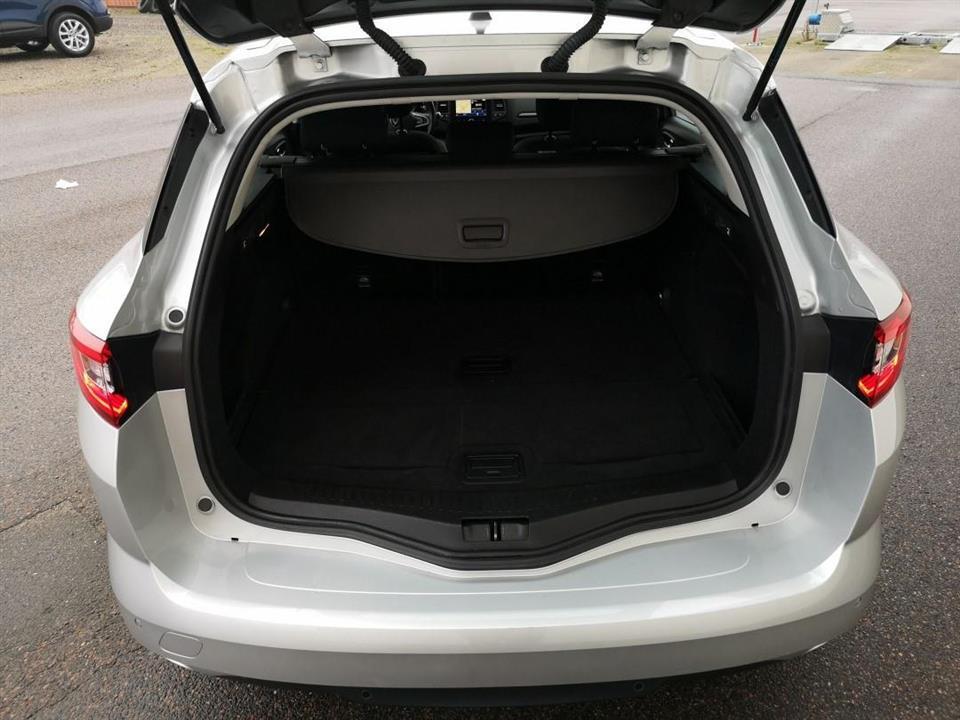 Grå Renault Mégane fra 2017