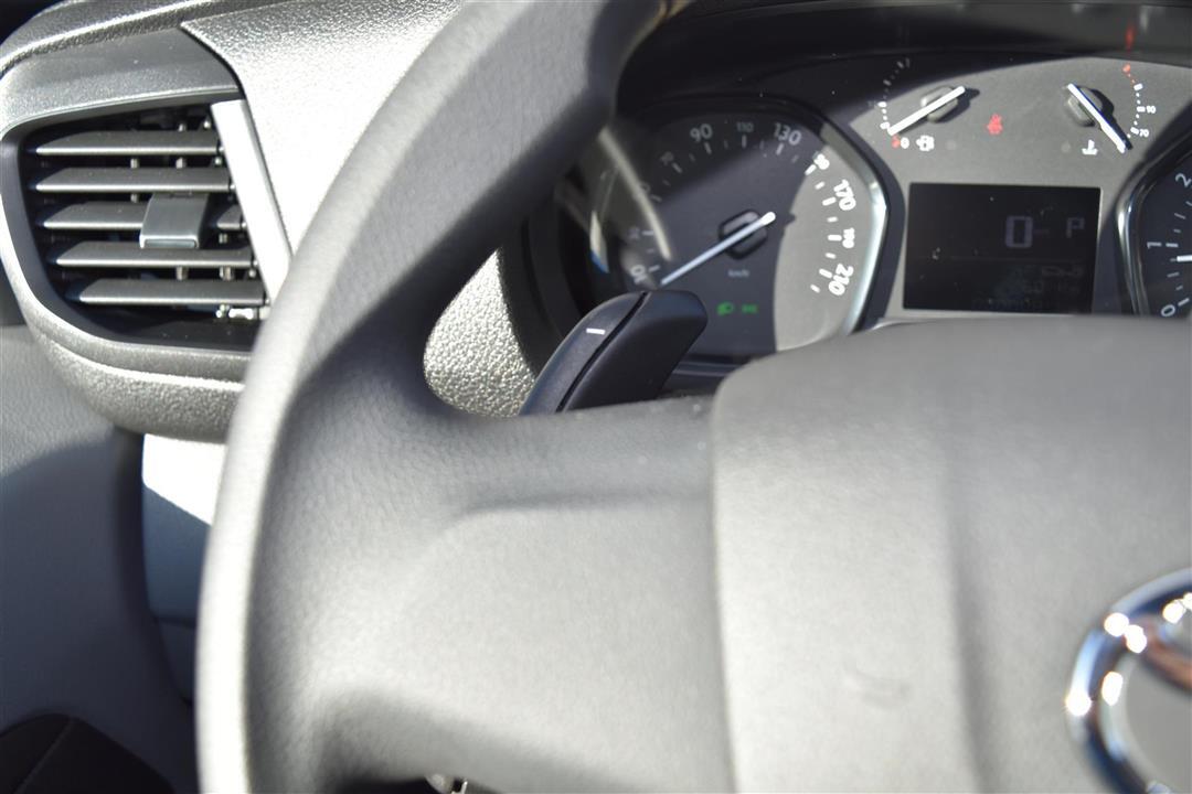 Grå Toyota Proace Verso fra 2021