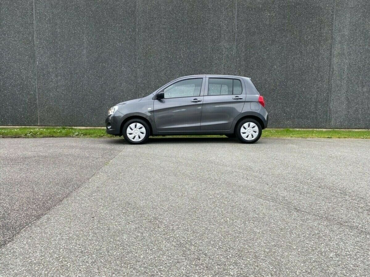 Grå Suzuki Celerio fra 2015