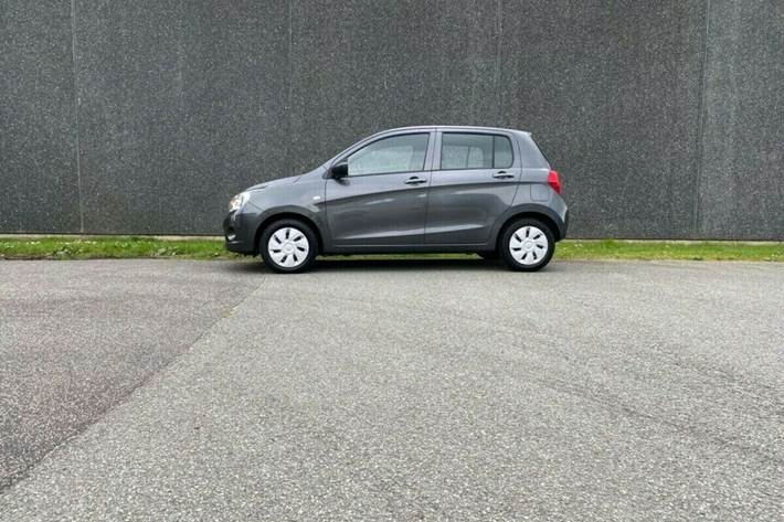 Grå Suzuki Celerio fra 2015