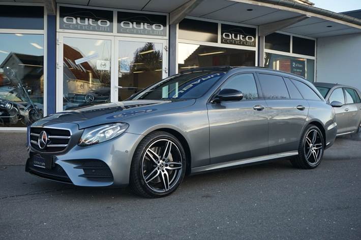 Grå Mercedes E350 d fra 2017
