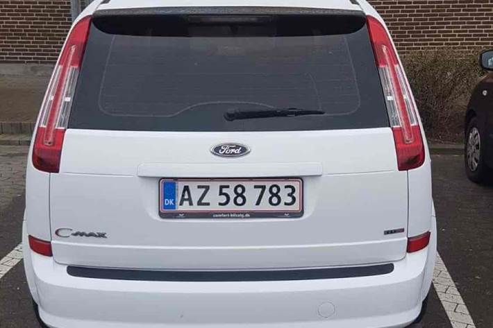 Hvid Ford C-MAX fra 2010