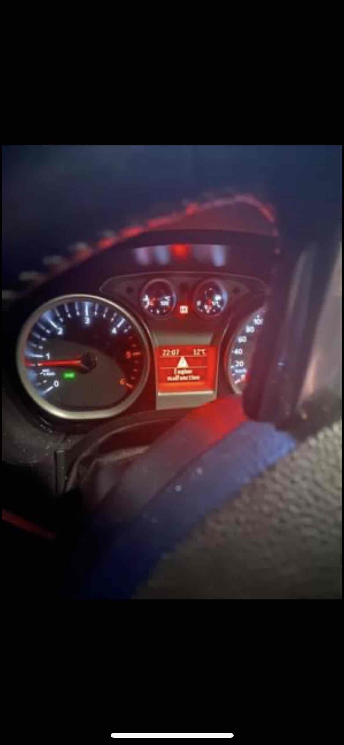 Hvid Ford C-MAX fra 2010