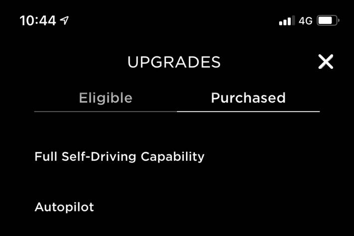 Blå Tesla Model 3 fra 2019