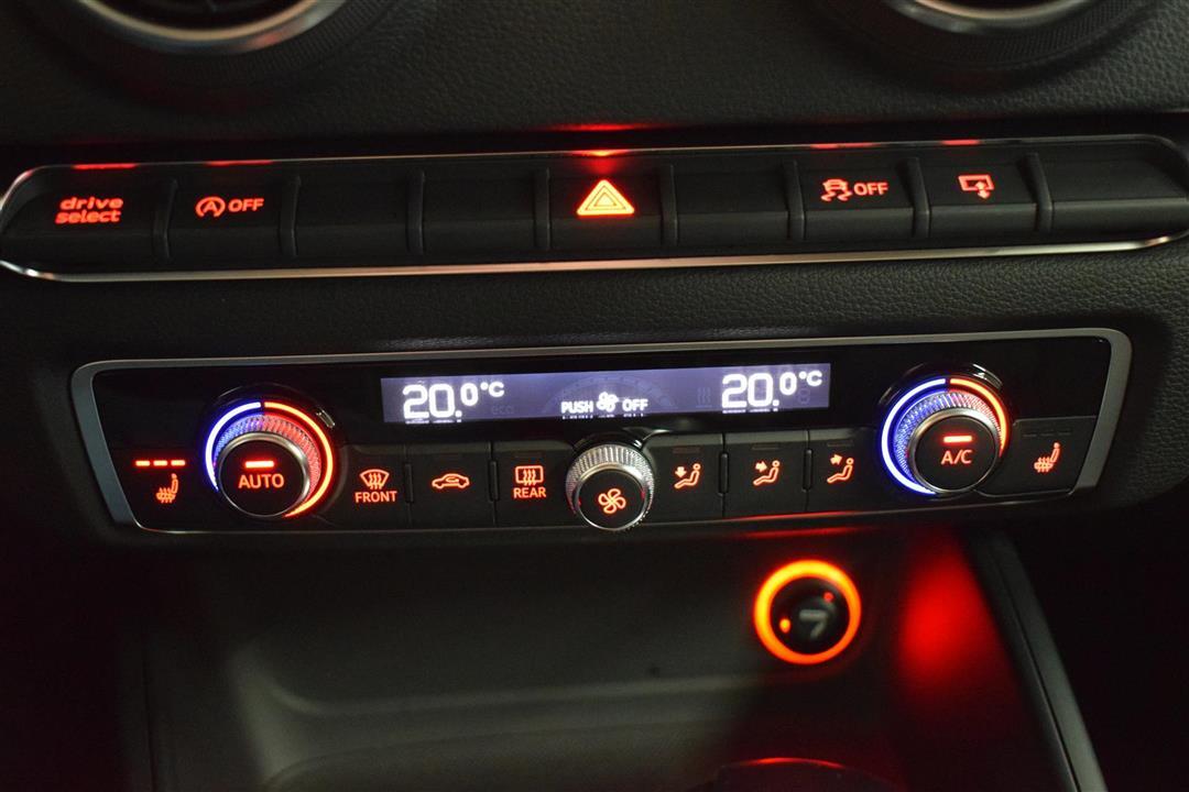 Sort Audi A3 fra 2014