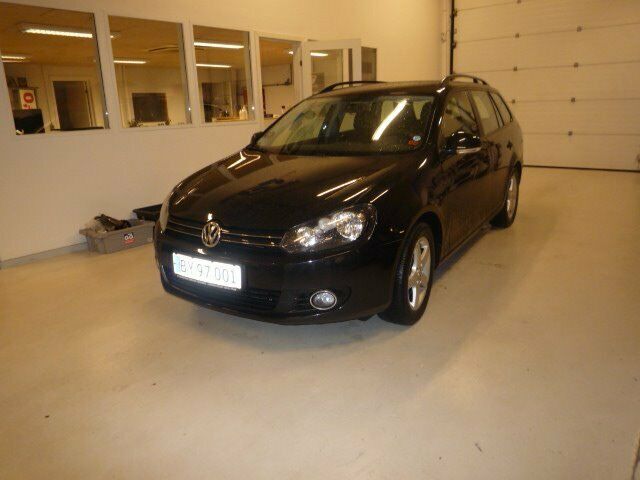Sort VW Golf VI fra 2011