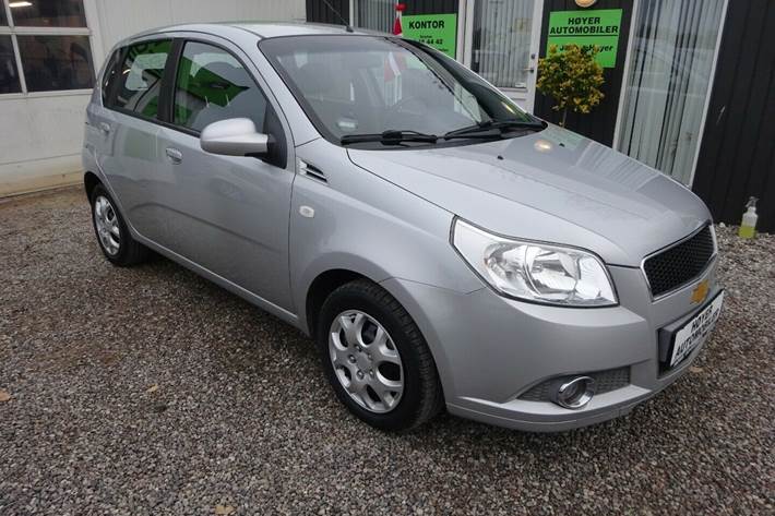 Grå Chevrolet Aveo fra 2010