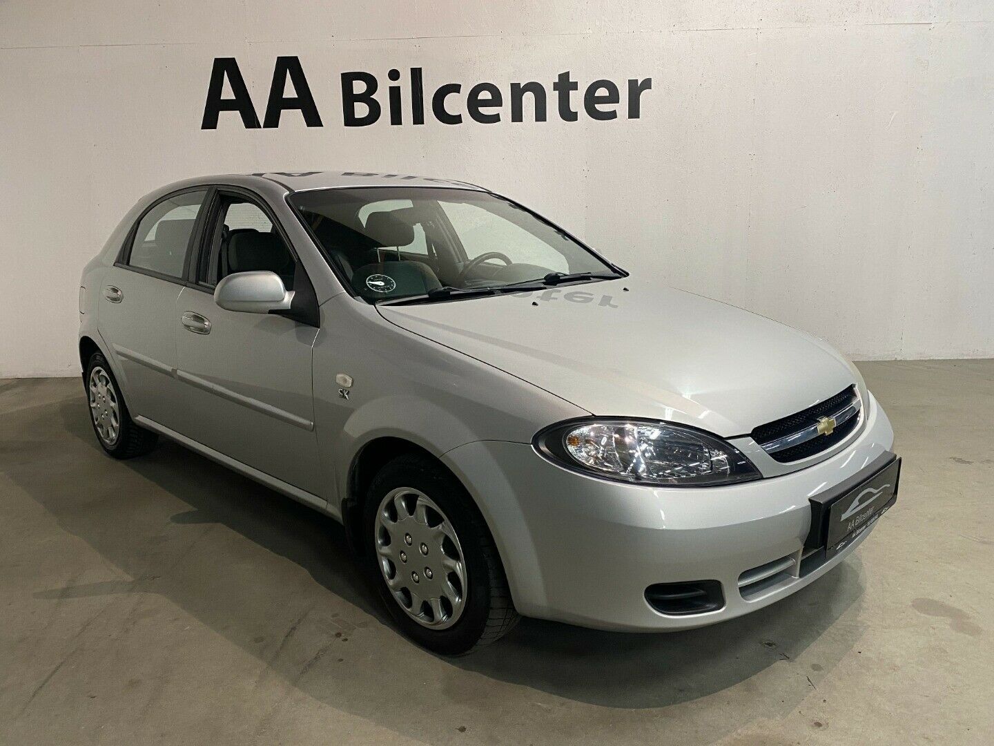 Grå Chevrolet Lacetti fra 2007