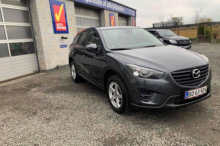 Grå Mazda CX-5 fra 2015
