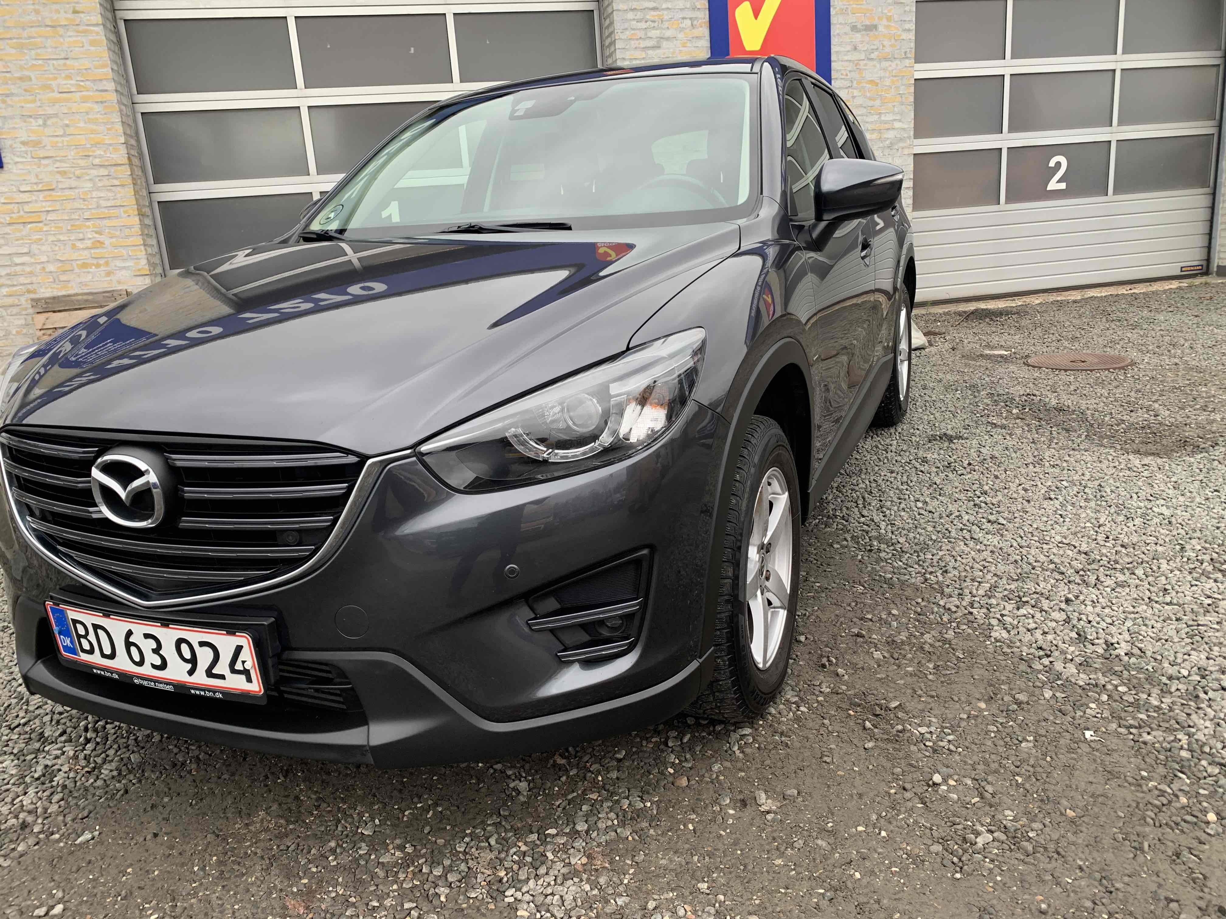Grå Mazda CX-5 fra 2015