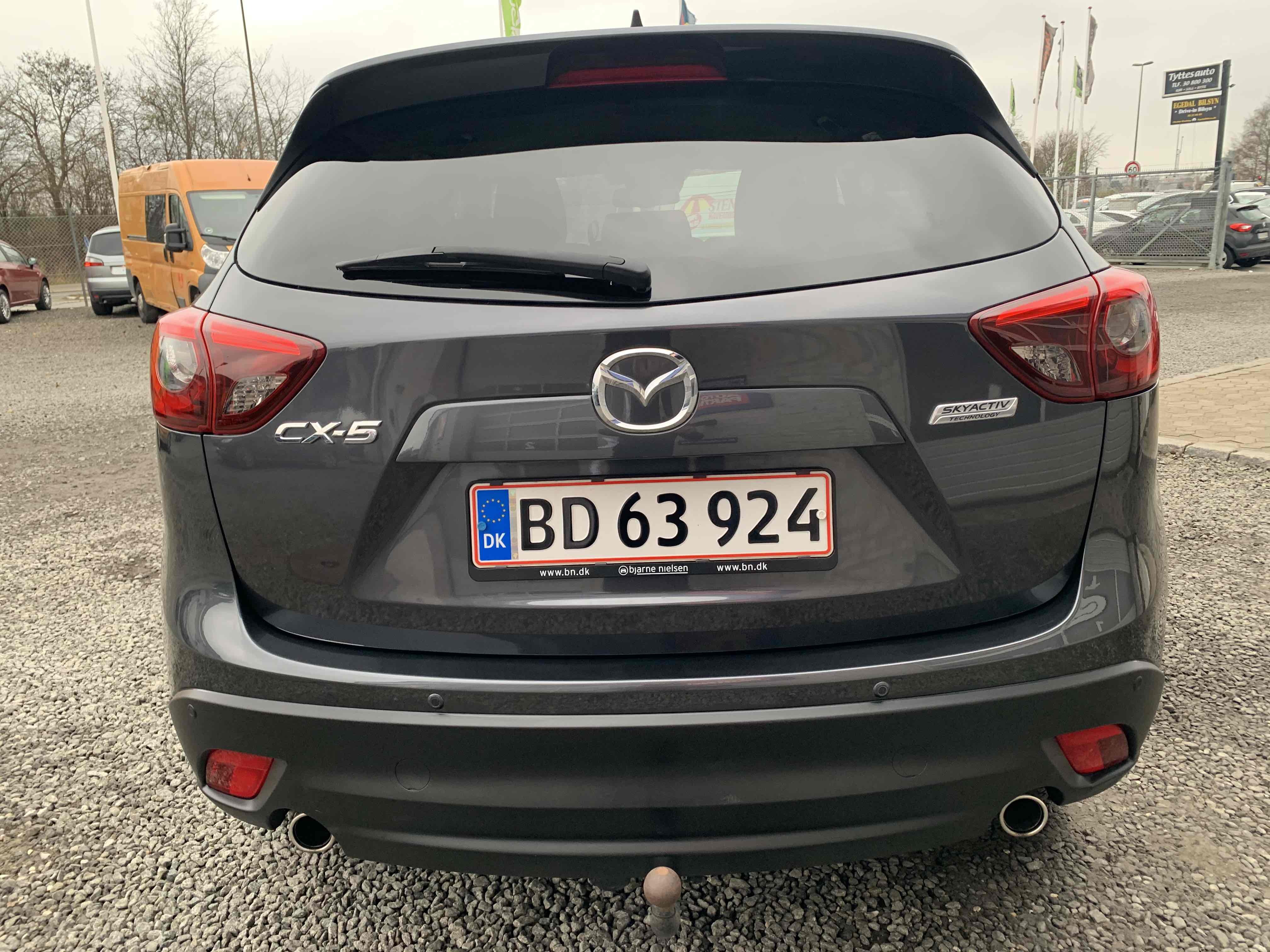 Grå Mazda CX-5 fra 2015