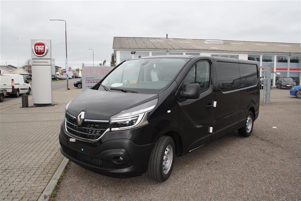 Sort Renault Trafic T29 fra 2019