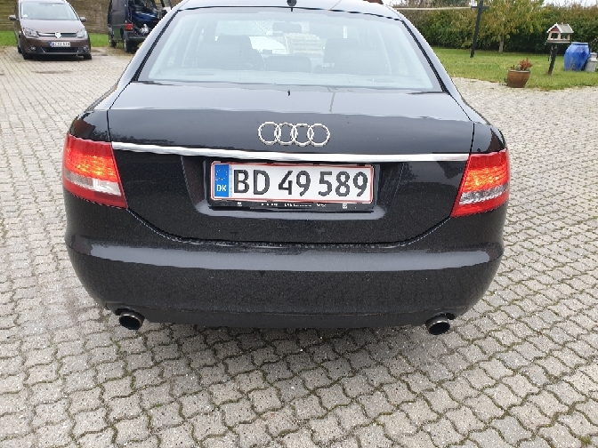 Sort Audi A6 fra 2006