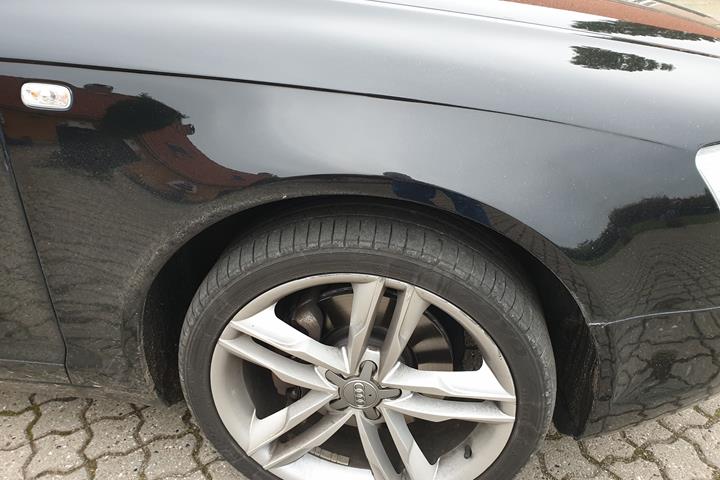 Sort Audi A6 fra 2006