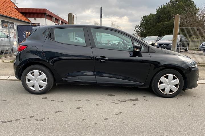 Sort Renault Clio IV fra 2013