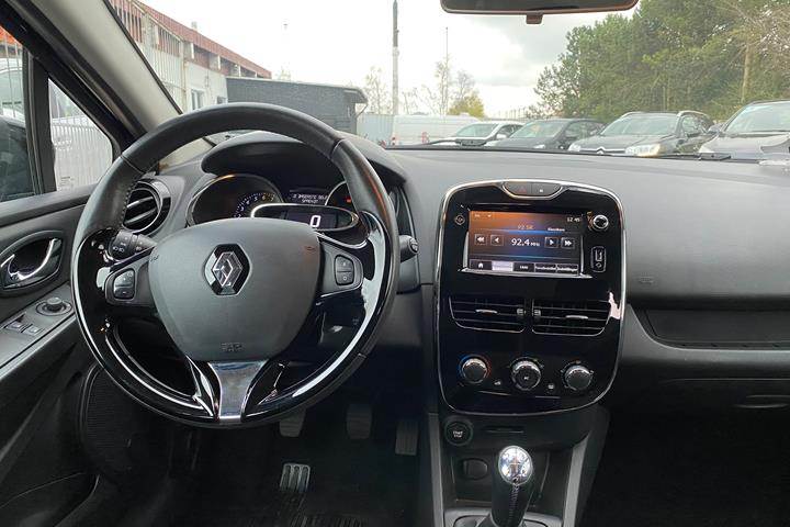 Sort Renault Clio IV fra 2013
