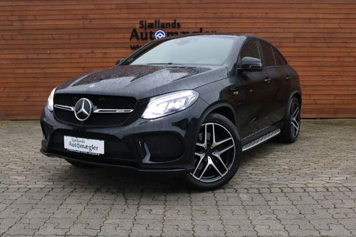 Sort Mercedes GLE43 fra 2016