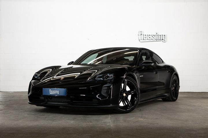 Grå Porsche Taycan 4S fra 2020