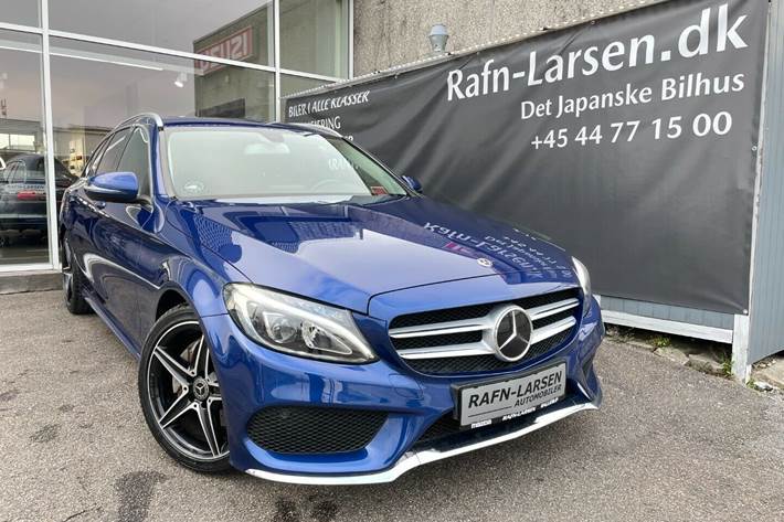 Blå Mercedes C220 d fra 2018