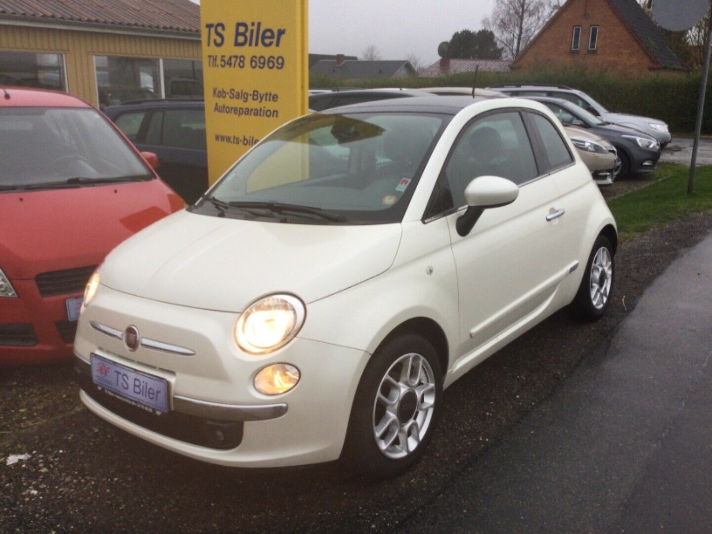 Hvid Fiat 500 fra 2014