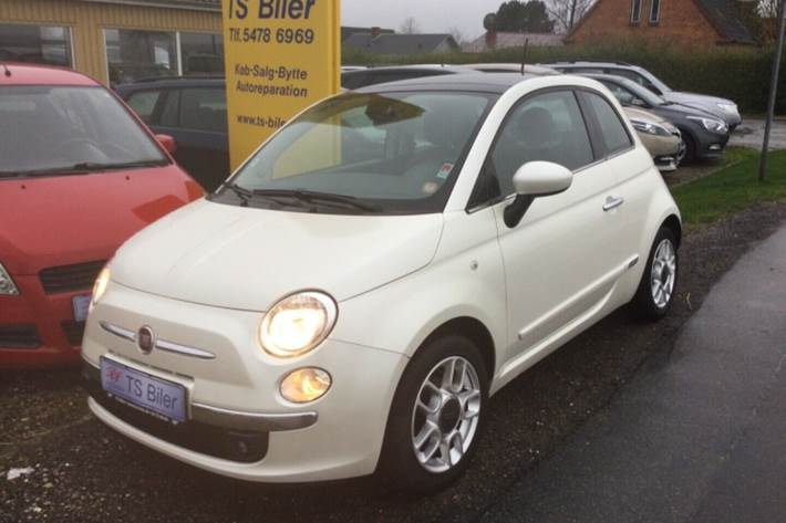 Hvid Fiat 500 fra 2014