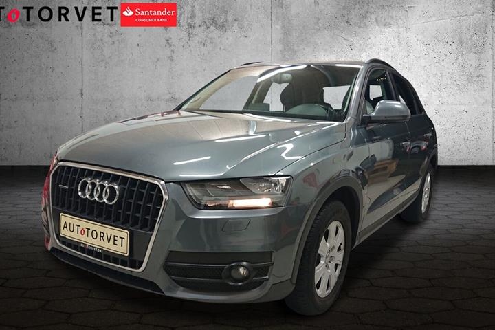 Grå Audi Q3 fra 2013