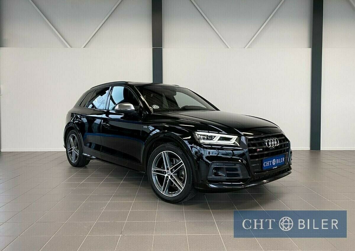 Grå Audi SQ5 fra 2018
