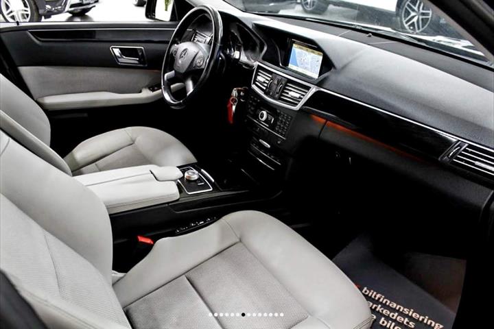 Sort Mercedes E350 fra 2010