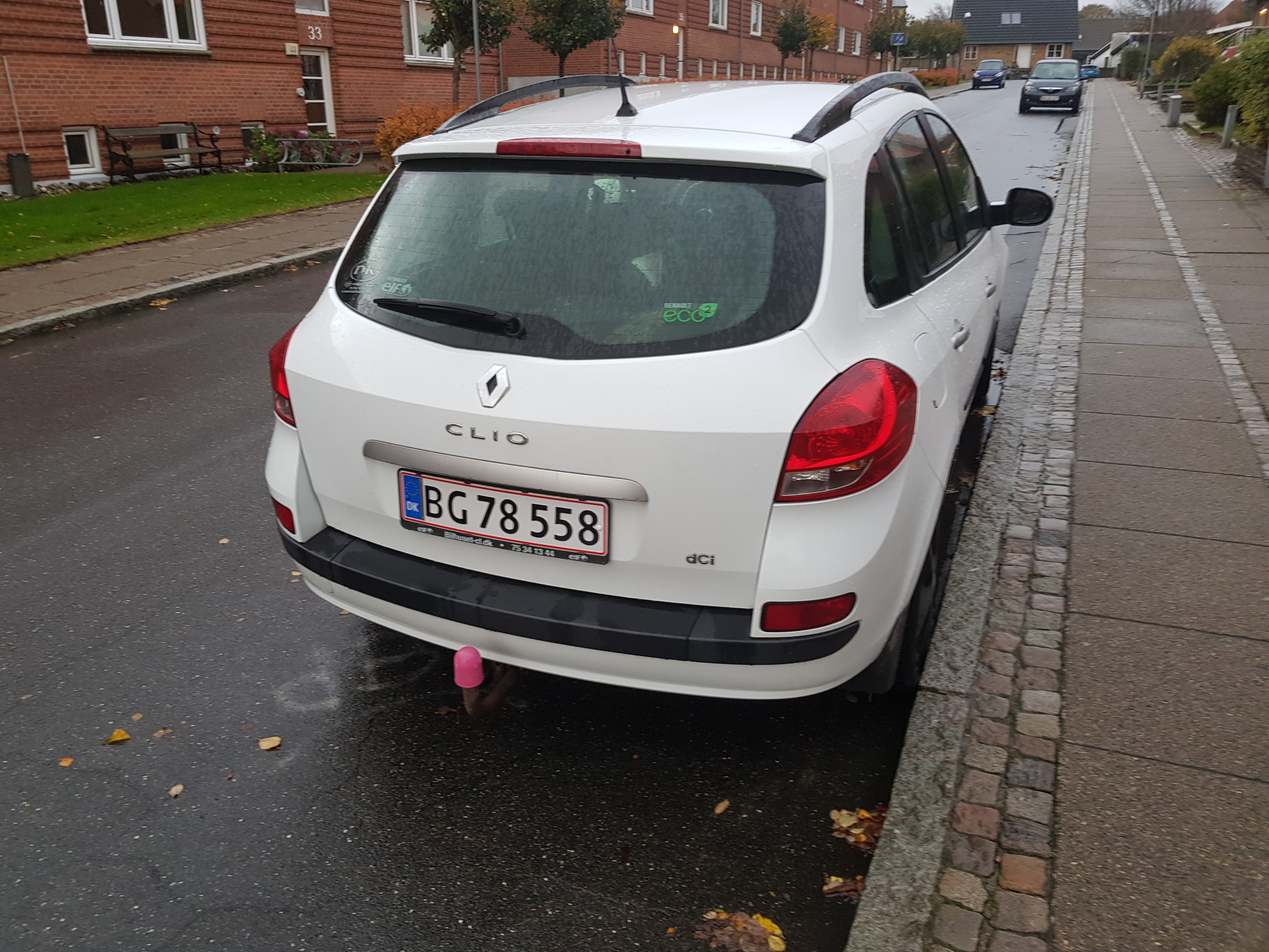 Hvid Renault Clio III fra 2011