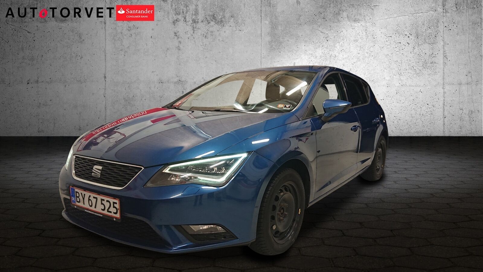 Blå Seat Leon fra 2013