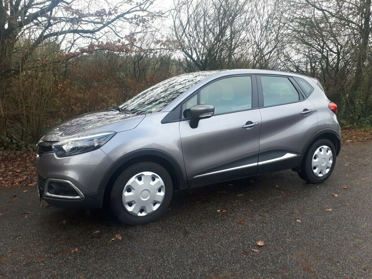 Grå Renault Captur fra 2014