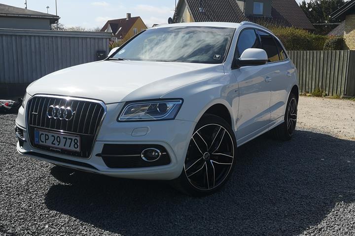 Hvid Audi Q5 fra 2012