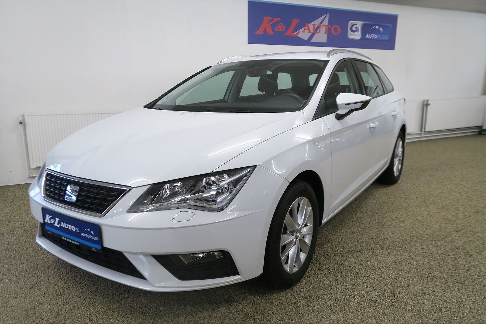 Hvid Seat Leon fra 2019