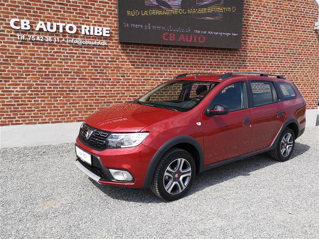 Rød Dacia Logan fra 2020