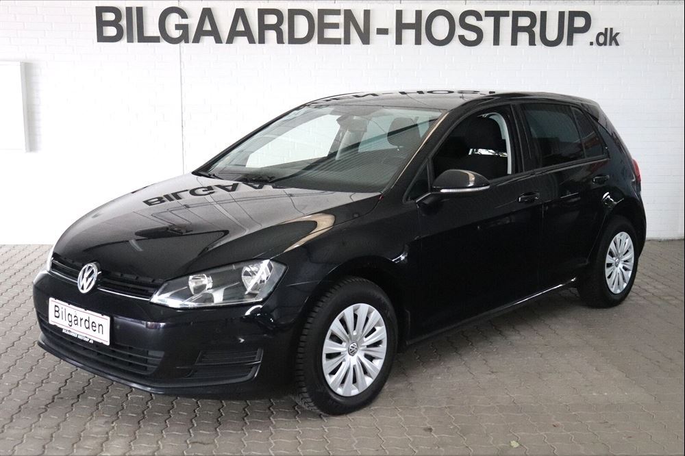 Sort VW Golf VII fra 2015
