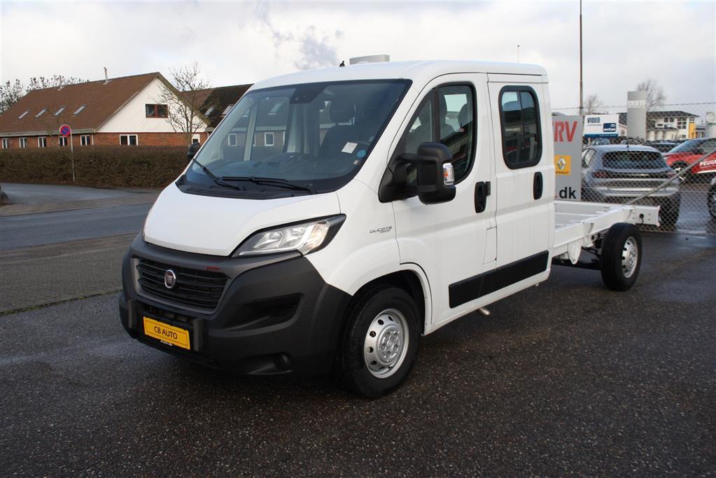 Hvid Fiat Ducato 35 fra 2019