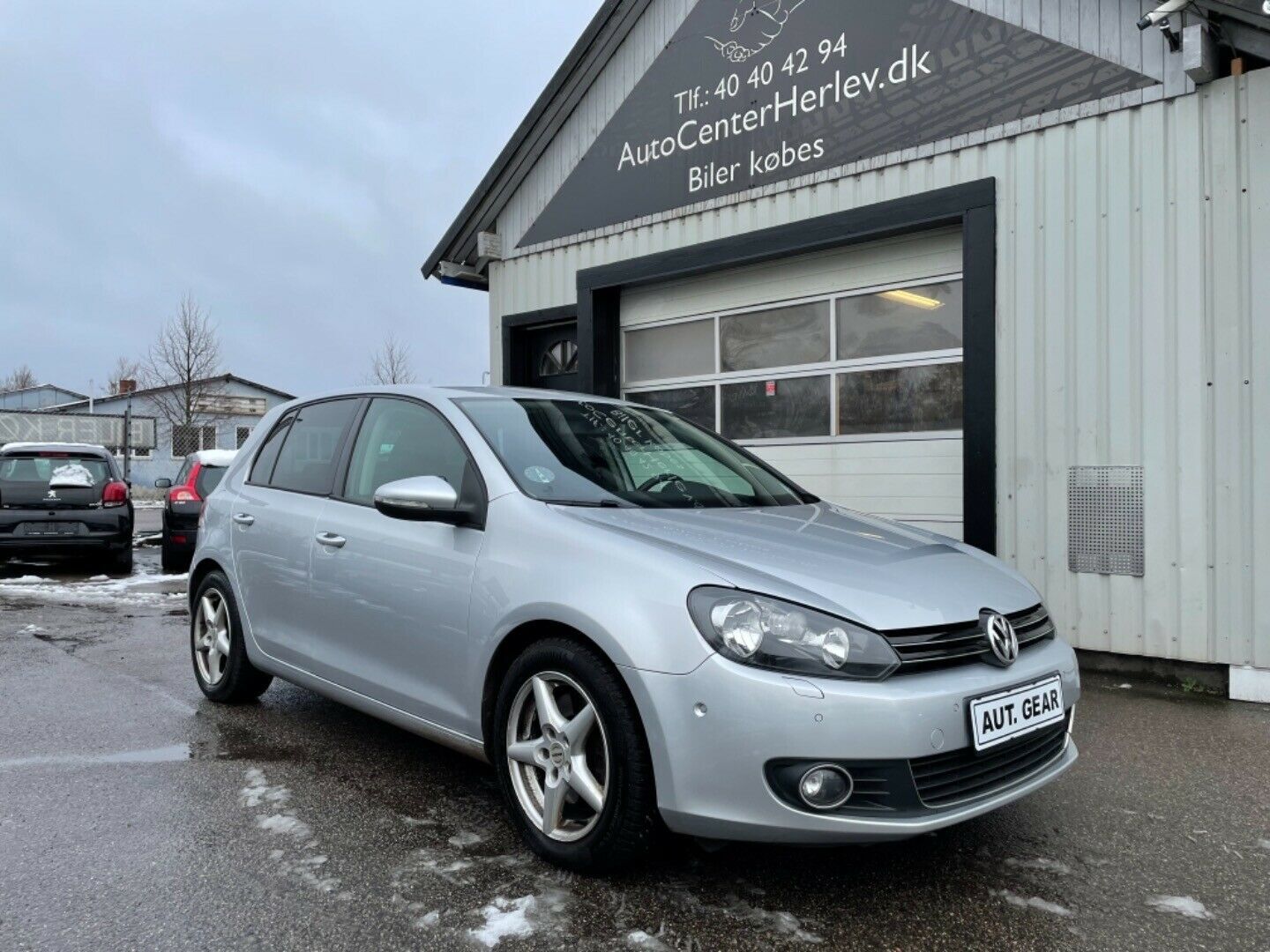 Grå VW Golf VI fra 2009