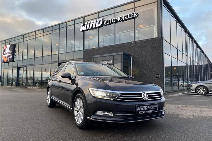 Grå VW Passat fra 2018