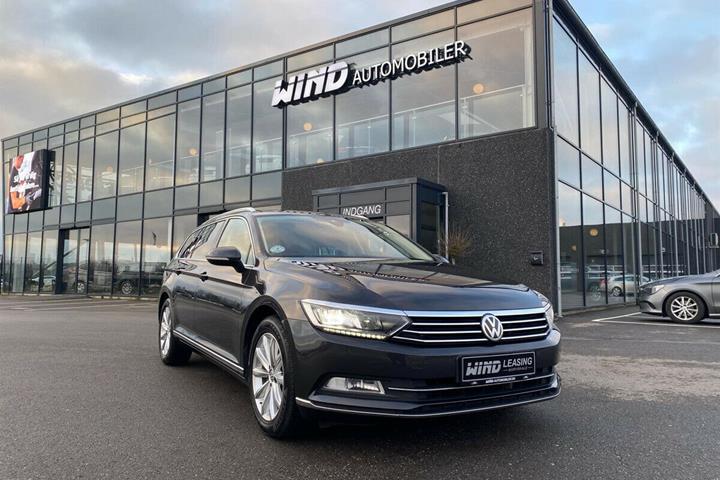 Grå VW Passat fra 2018