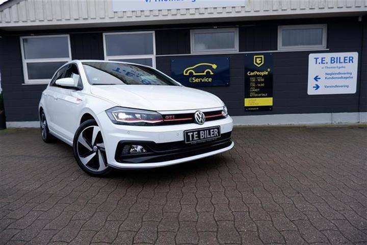 Hvid VW Polo fra 2018