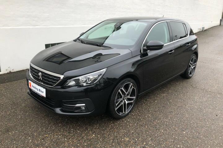 Sort Peugeot 308 fra 2018