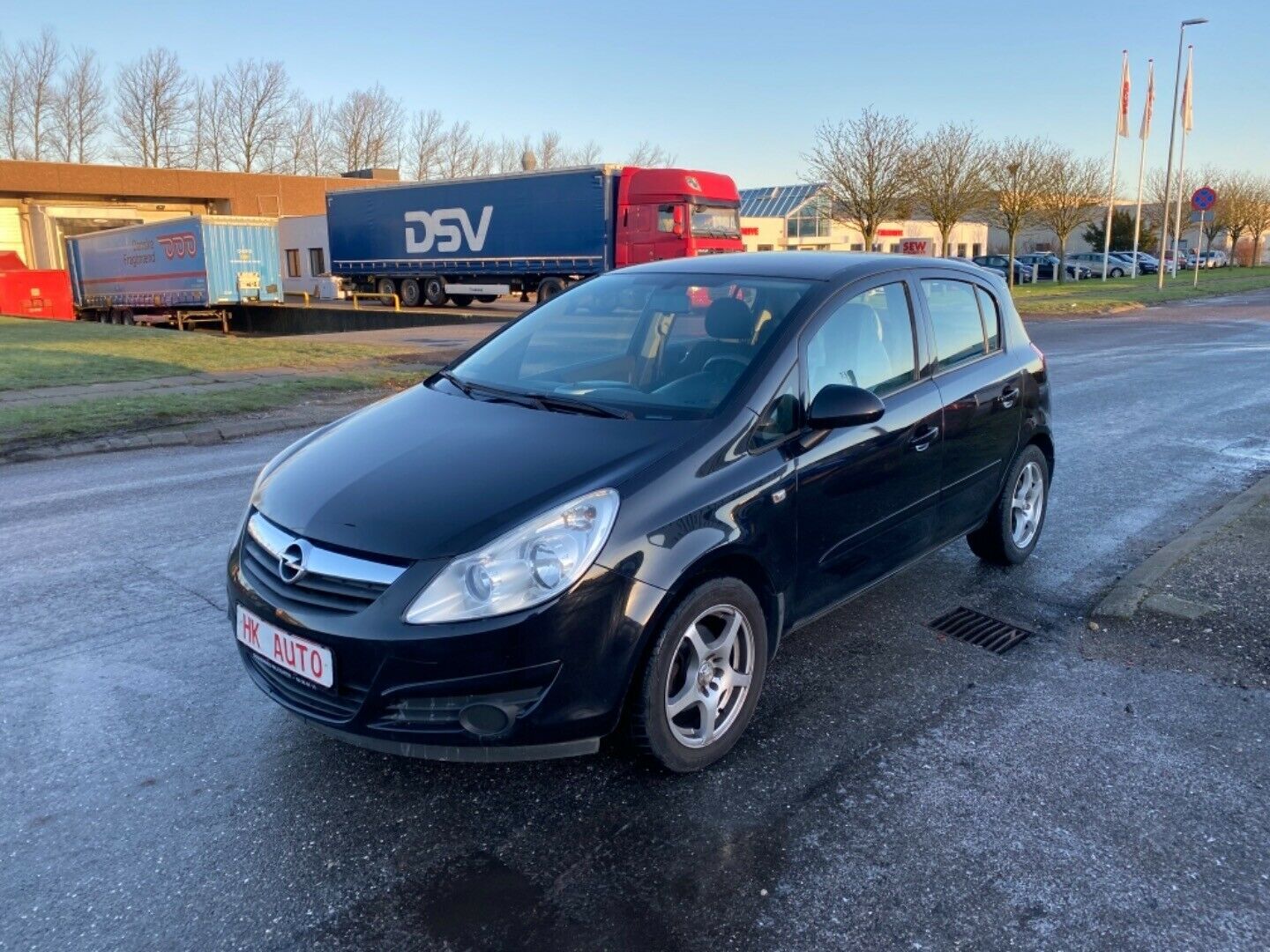 Sort Opel Corsa fra 2007