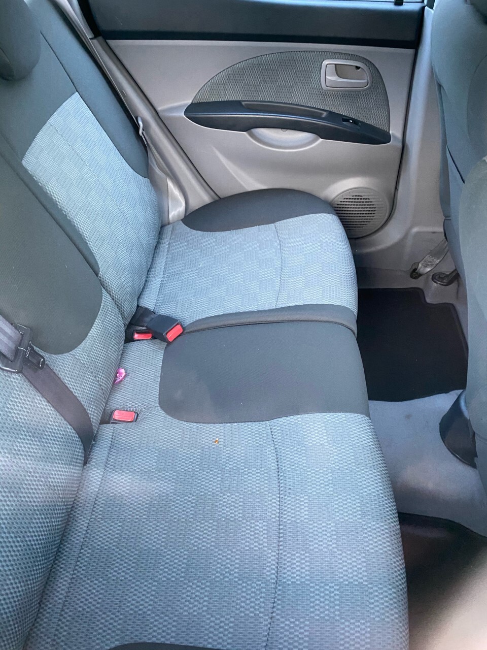 Sølv Kia Picanto fra 2005