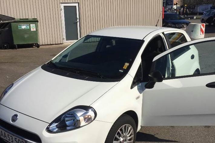 Hvid Fiat Punto fra 2012