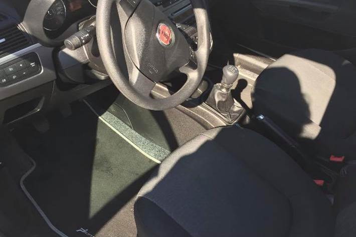 Hvid Fiat Punto fra 2012