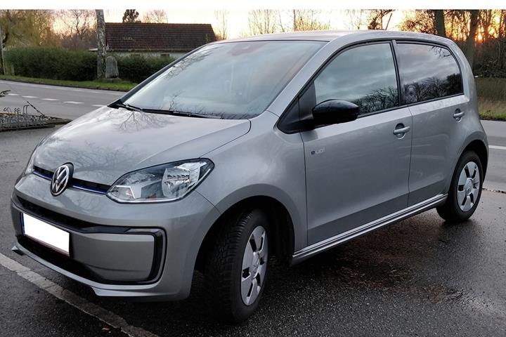 Sølv VW E-UP! fra 2020