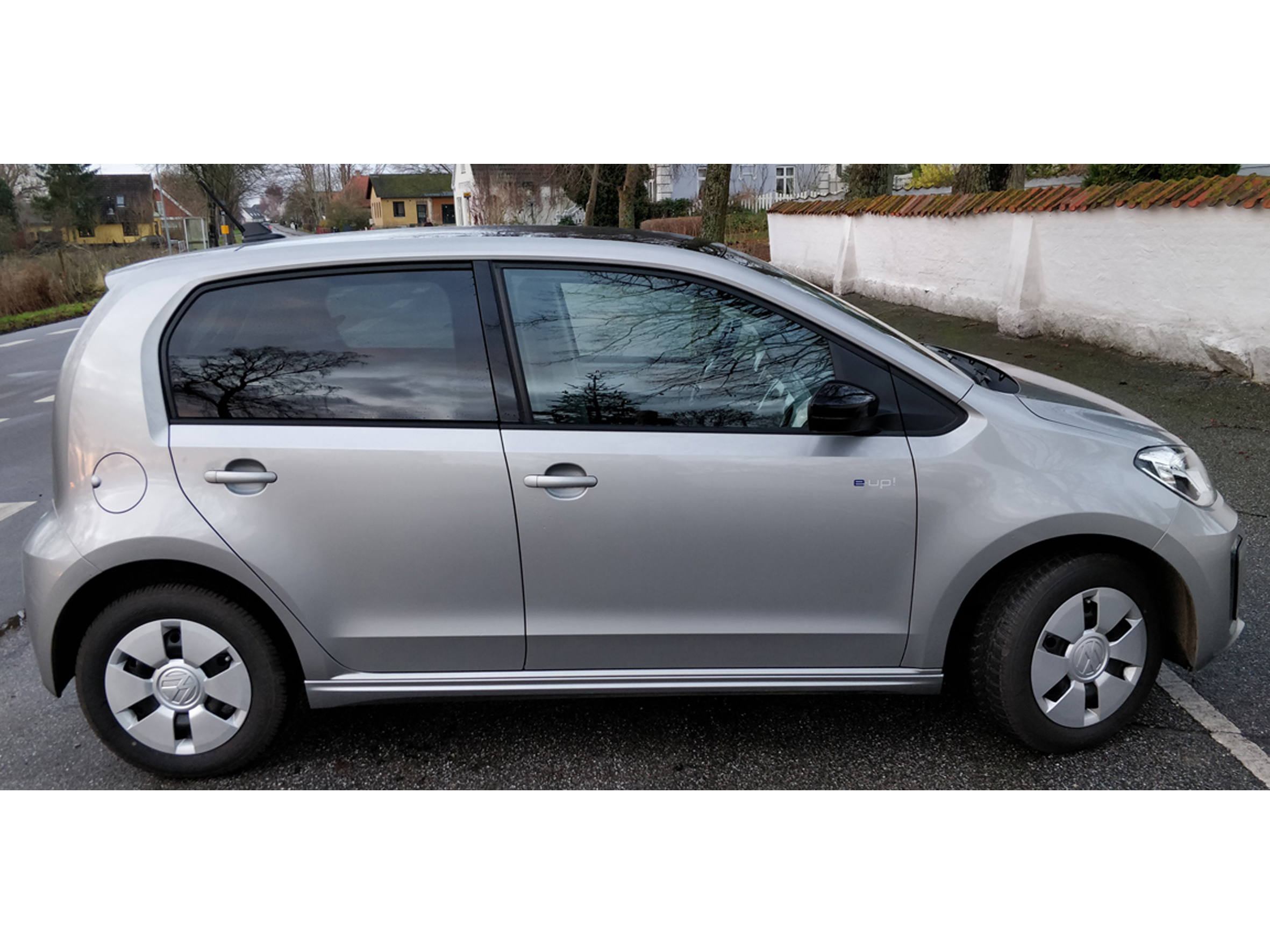 Sølv VW E-UP! fra 2020